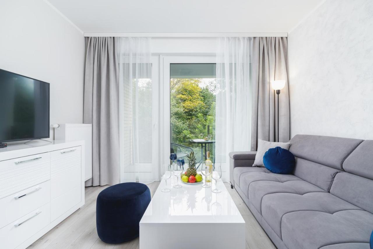 W Parku Lotnikow Apartments Tauron Arena By Noclegi Renters Krakow Luaran gambar